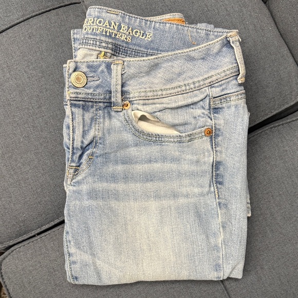 AEO American Eagle Outfitters Light Blue Boot Cut Kick Boot Stretch Blue Jeans - Picture 12 of 12